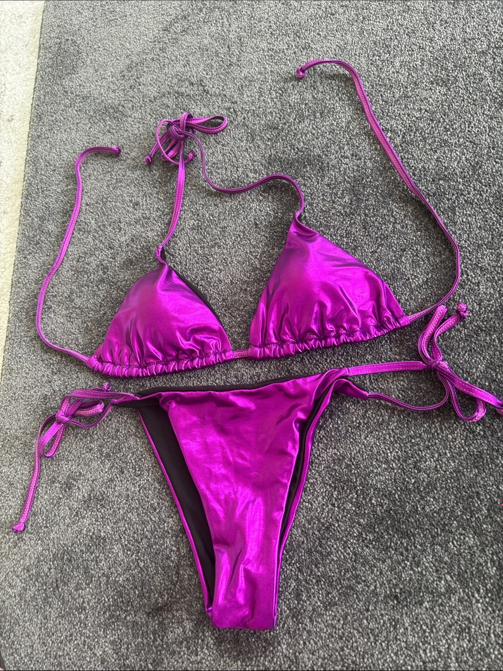 SHEIN Metallic Fuchsia Pink TriangBikini